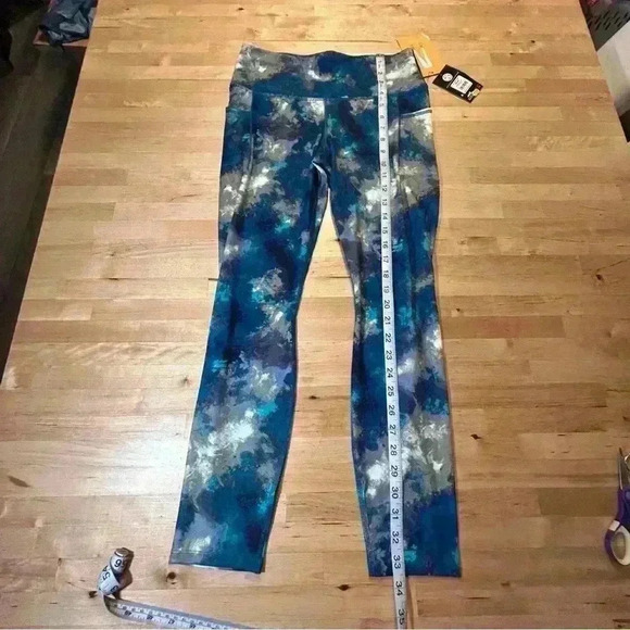 2 for$15 Avia NWT Blue Patterned Leggings Girls size L (10-12) plus - Picture 8 of 10